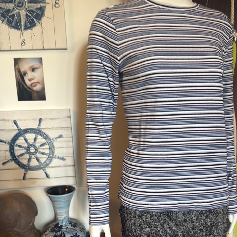 NWT northern reflections size small 100% cotton Striped Long Sleeve Shirt
